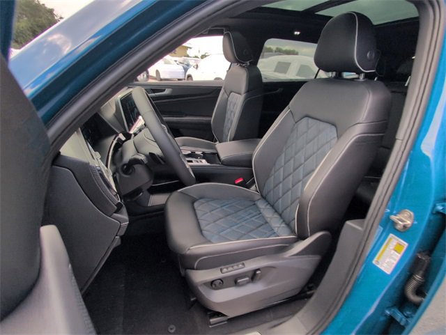 New 2026 Volkswagen Atlas Cross Sport SEL Premium R-Line image 5