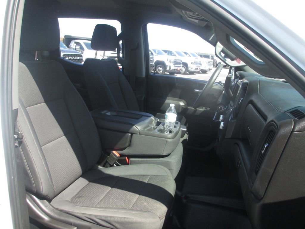 Used 2019 GMC Sierra 1500 4x4 Crew Cab w/ Convenience Package image 21