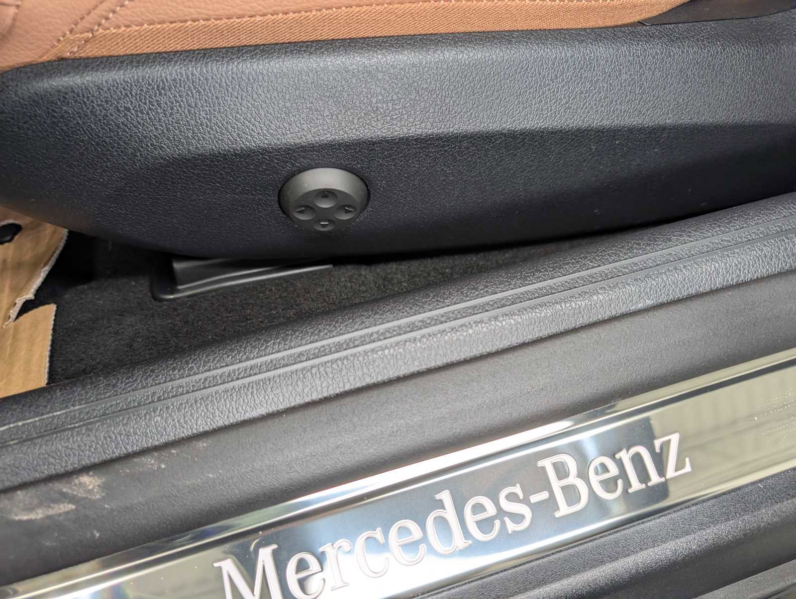 New 2026 Mercedes-Benz CLE 300 4MATIC Cabriolet image 30