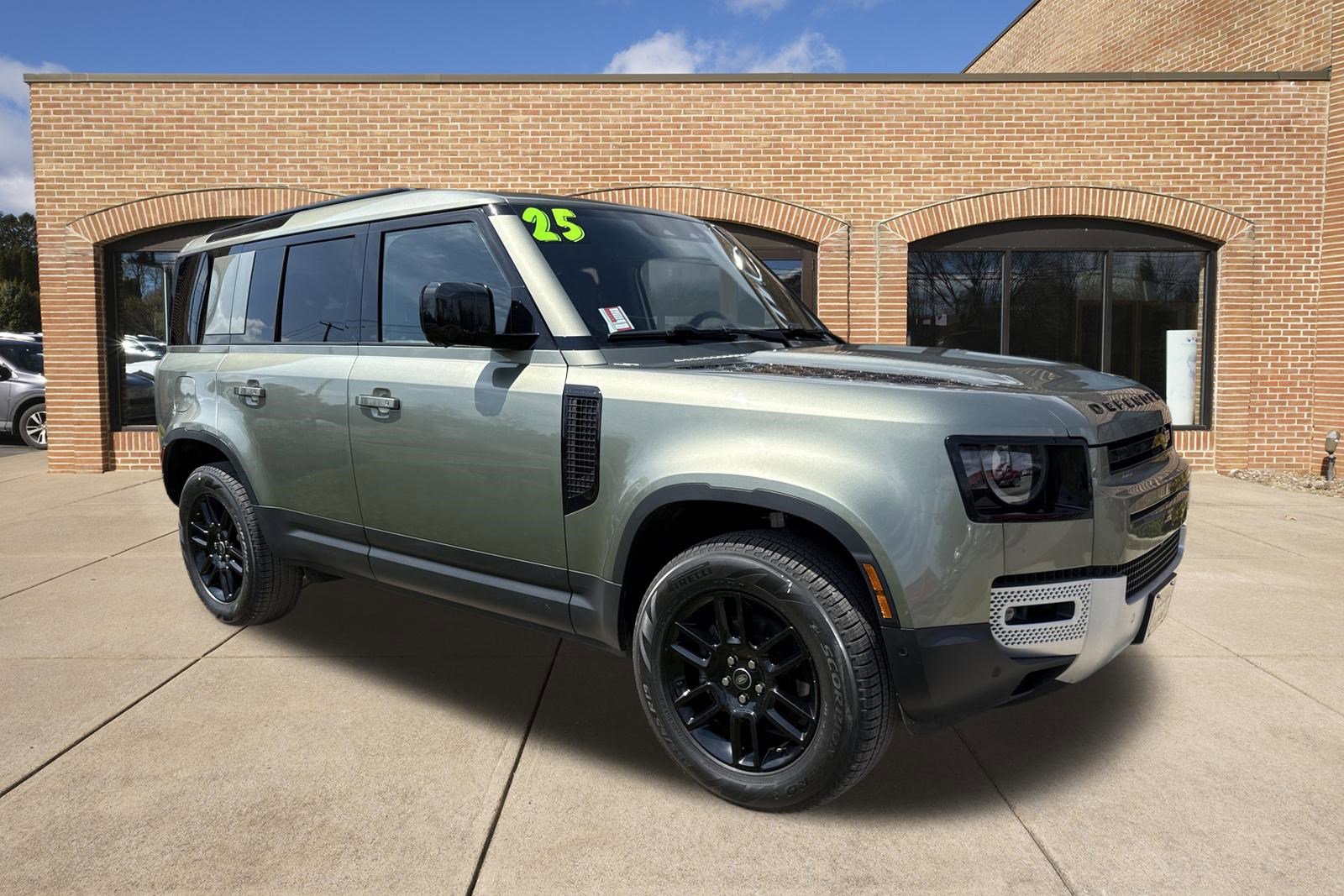 Used 2025 Land Rover Defender 110 S AWD/4WD image 1