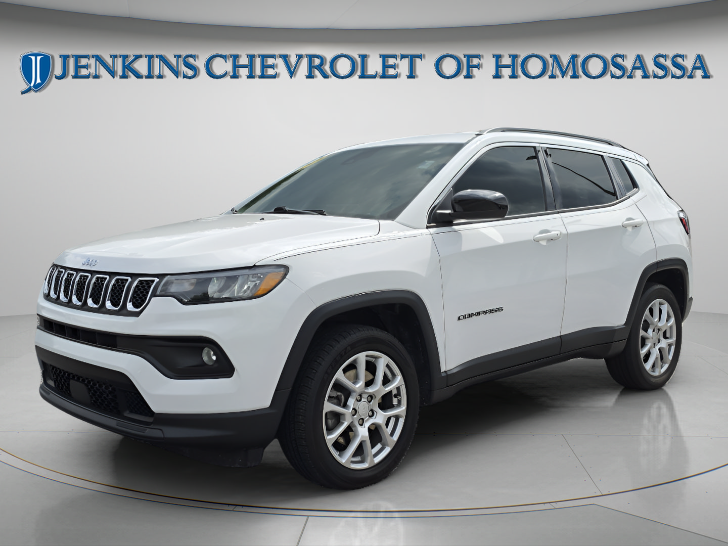 Used 2023 Jeep Compass Latitude AWD/4WD image 10