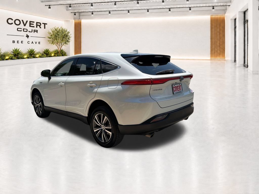 Used 2021 Toyota Venza LE AWD/4WD image 9