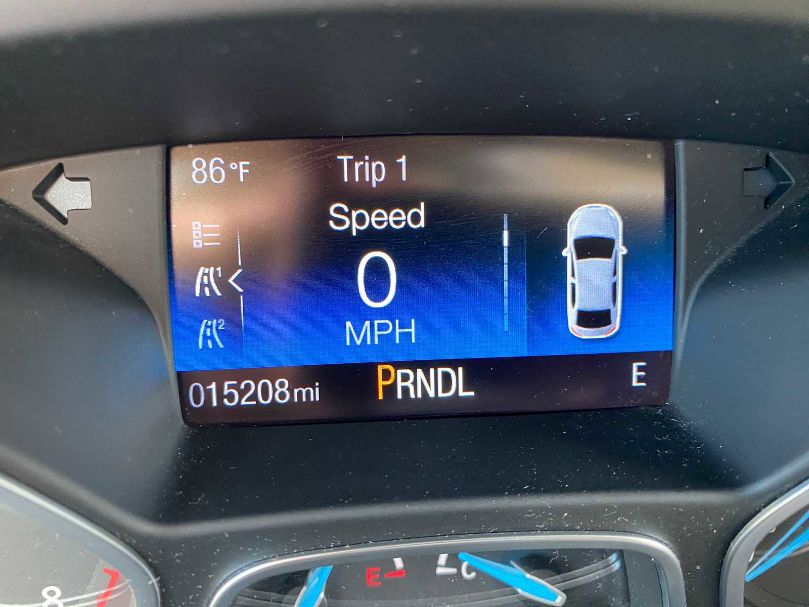 Used 2016 Ford Focus SE w/ SE Cold Weather Package image 8