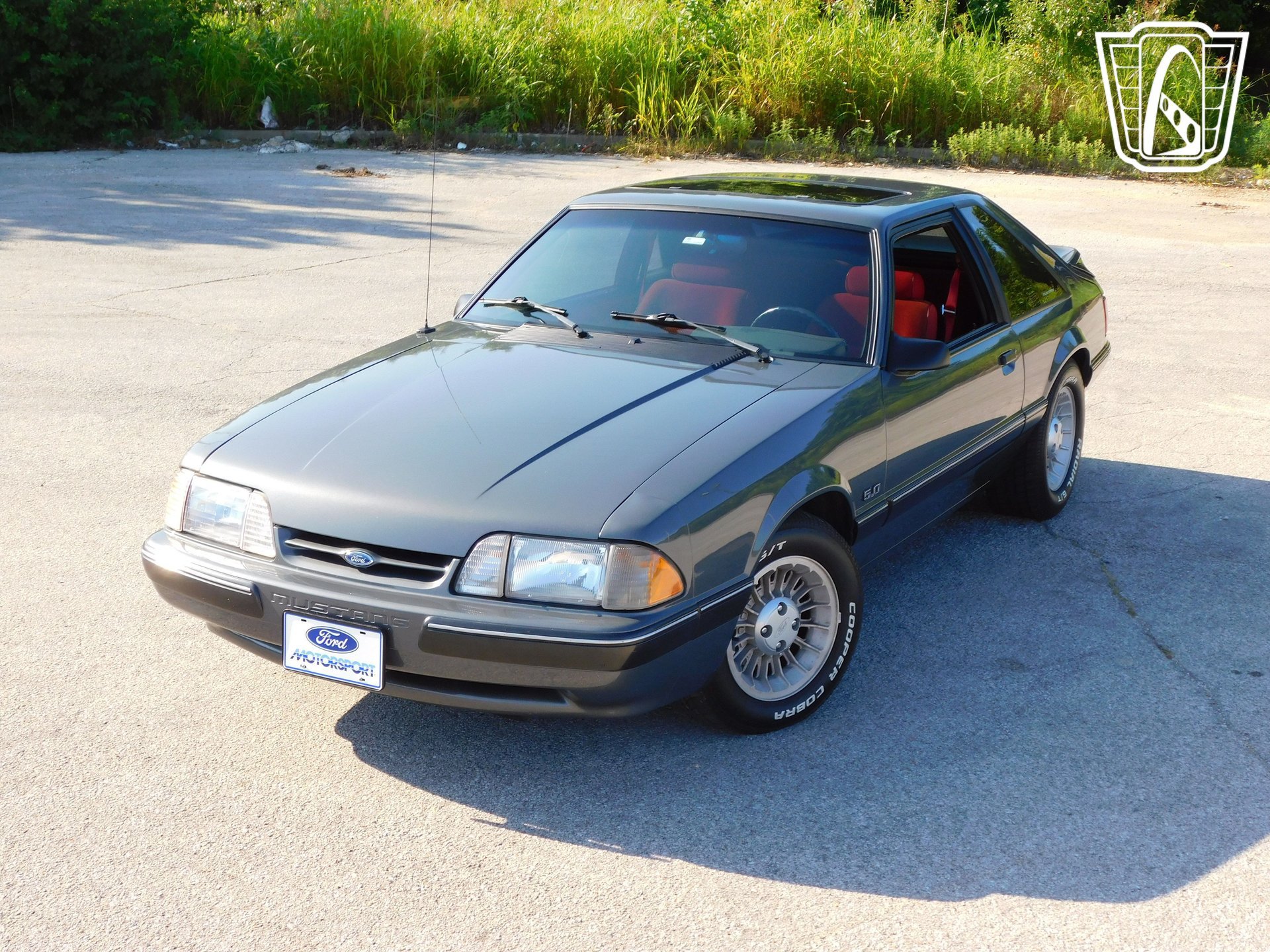 Used 1987 Ford Mustang LX RWD image 4