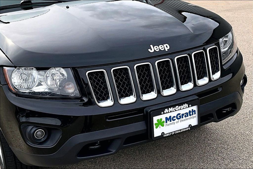 Used 2015 Jeep Compass Sport w/ Power Value Group image 27