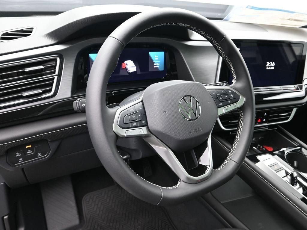 New 2026 Volkswagen Atlas Cross Sport SE image 12