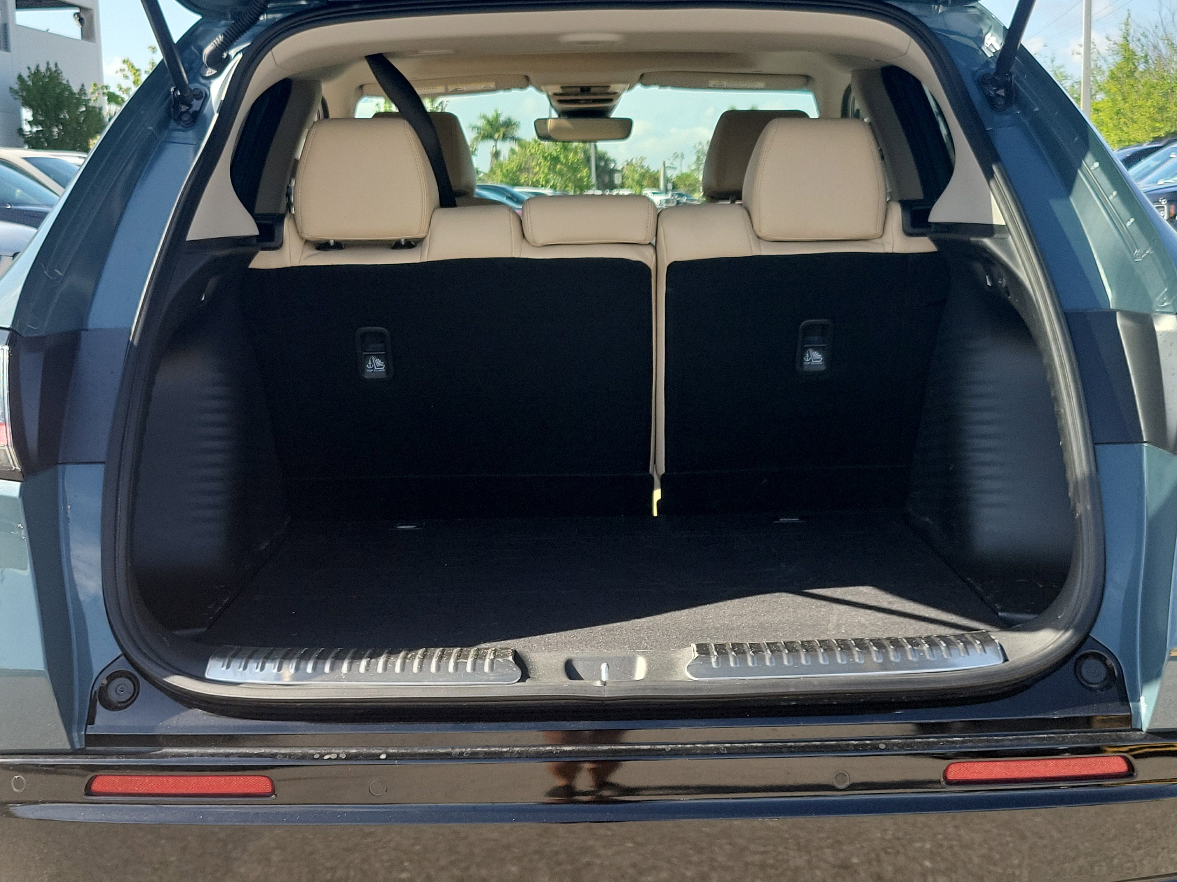 Certified 2024 Honda HR-V EX-L image 12