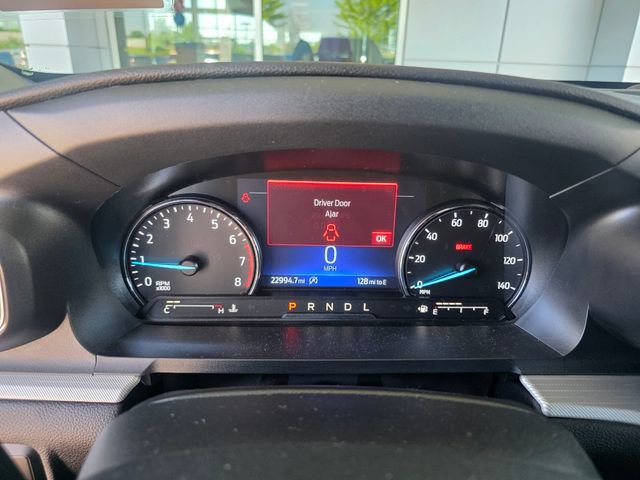 Used 2023 Ford Explorer XLT w/ Equipment Group 202A AWD/4WD image 31
