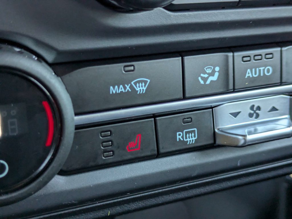 Used 2024 Ford Bronco Outer Banks AWD/4WD image 23