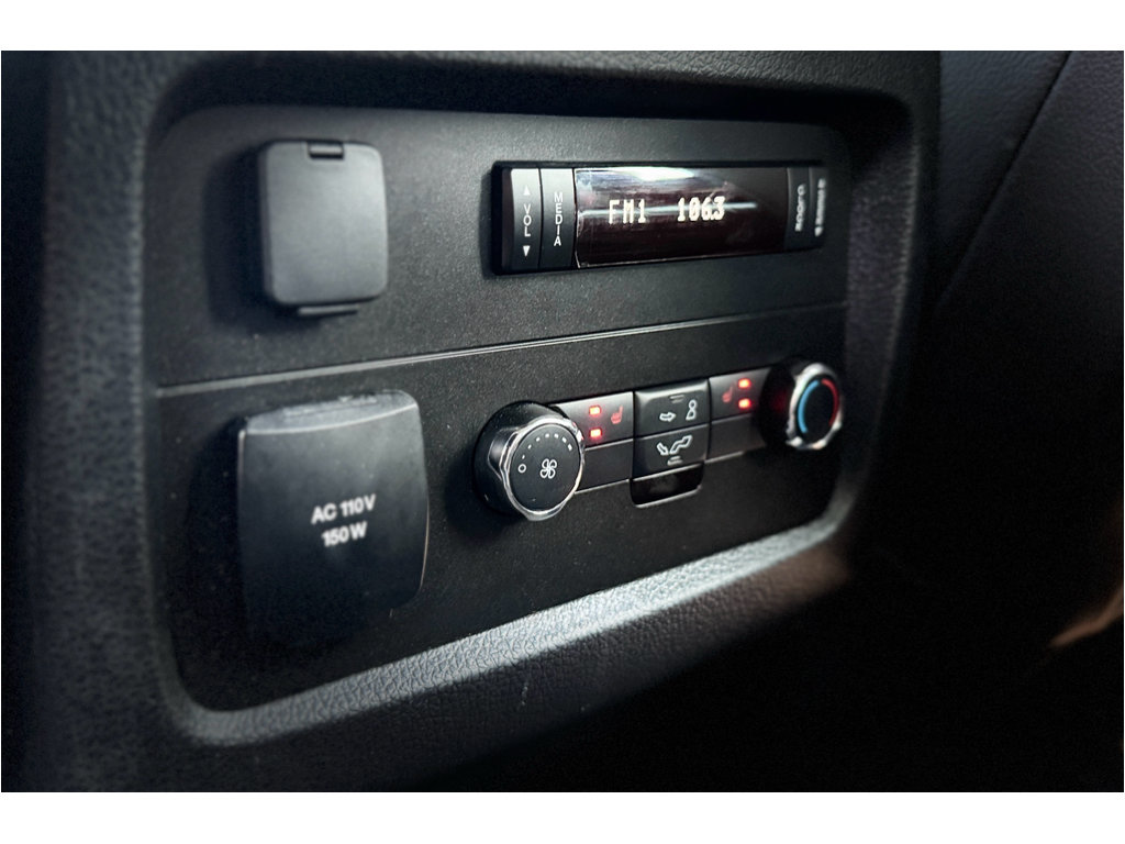 Used 2016 Lincoln Navigator Reserve AWD/4WD image 31