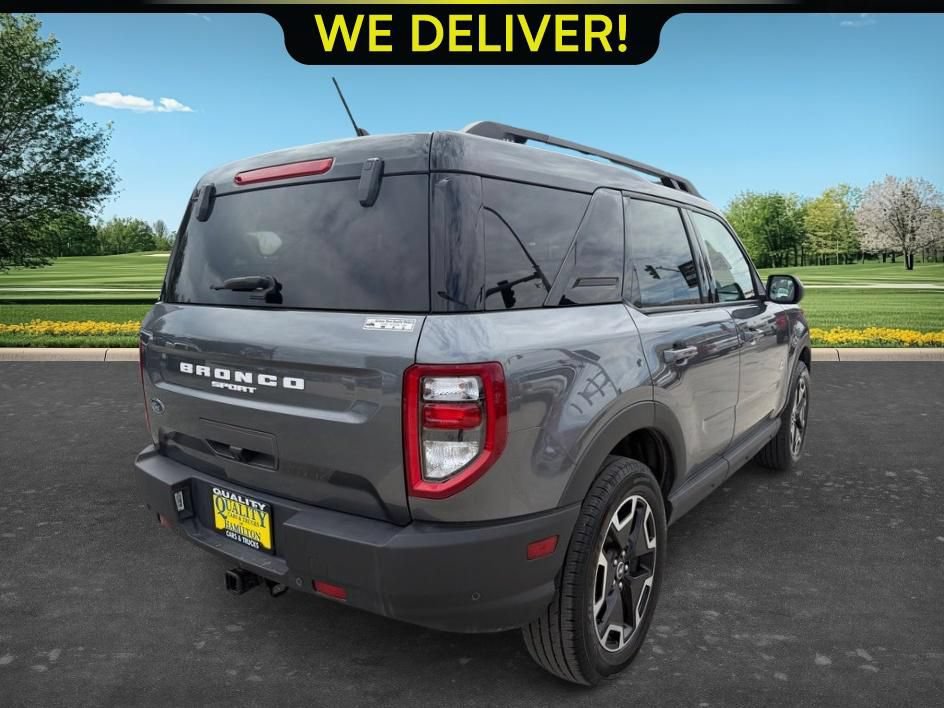 Used 2022 Ford Bronco Sport Outer Banks w/ Tech Package AWD/4WD image 5
