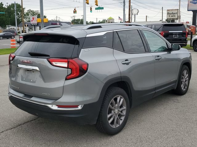 Used 2024 GMC Terrain SLT AWD/4WD image 6