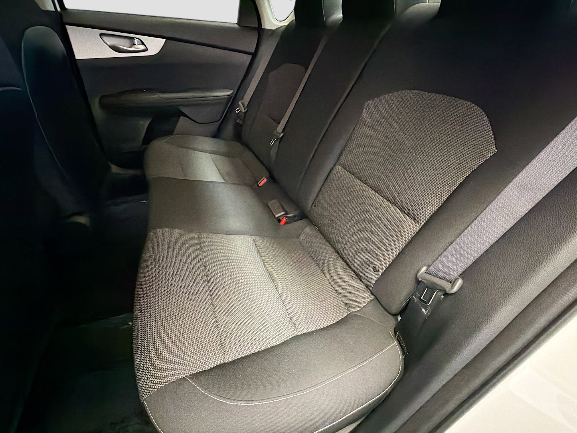 Used 2024 Kia Forte LXS w/ LXS Technology Package image 12