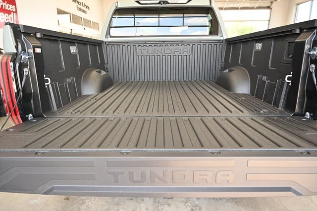 New 2026 Toyota Tundra Limited AWD/4WD image 8