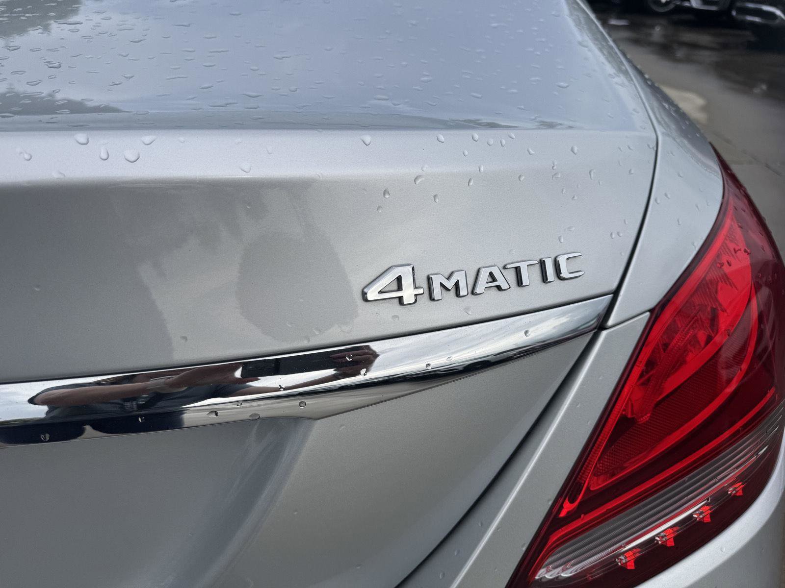 Used 2018 Mercedes-Benz C 300 4MATIC Sedan image 20