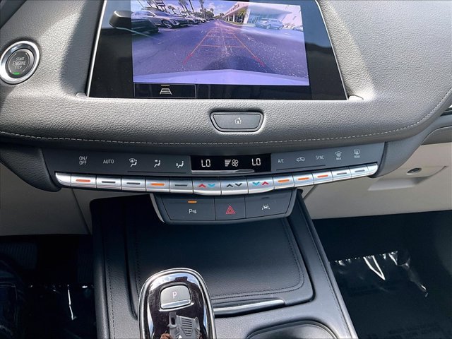 Used 2023 Cadillac XT4 Premium Luxury FWD image 24