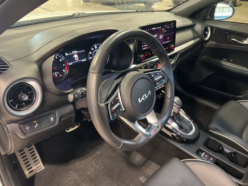 Certified 2024 Kia Forte GT-Line w/ GT-Line Premium Package image 6