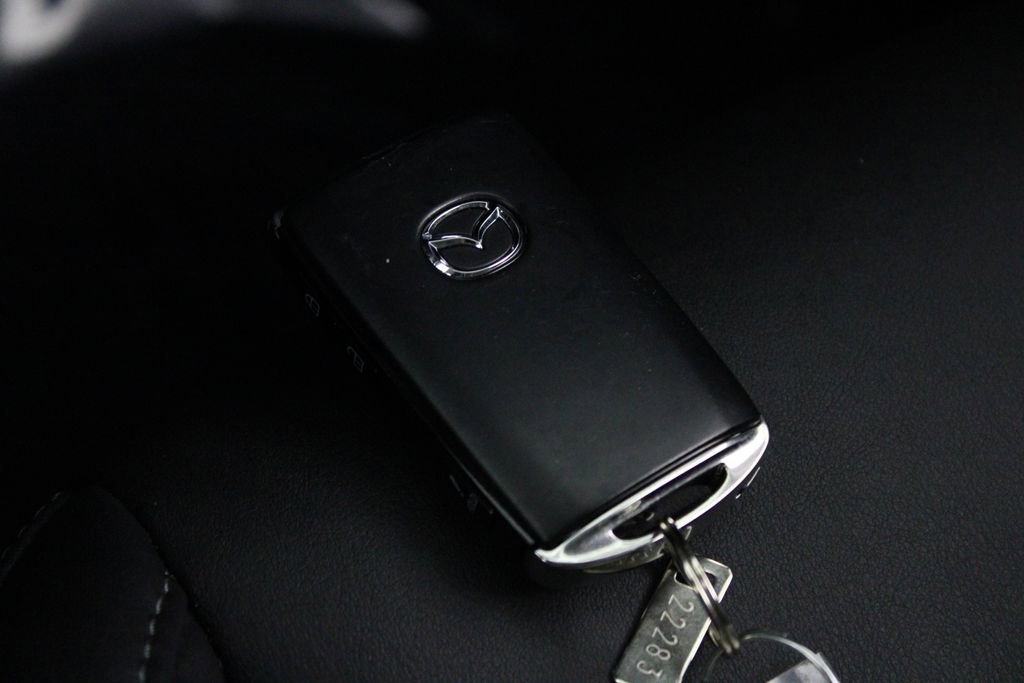 Used 2021 MAZDA CX-30 AWD 2.5 S w/ Select Package image 27