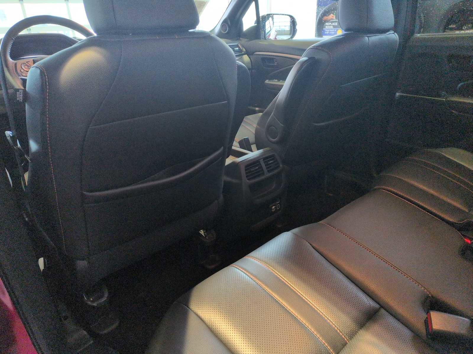 Certified 2023 Honda Passport TrailSport image 18