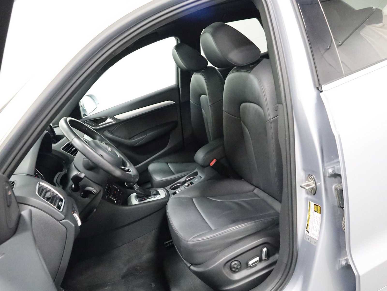 Used 2017 Audi Q3 2.0T Premium Plus AWD/4WD image 5