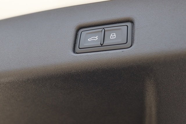 New 2025 Audi Q5 2.0T Premium Plus image 6