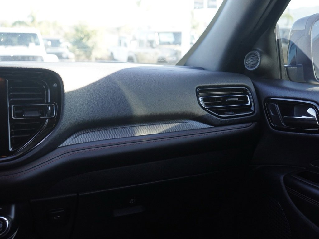 Used 2025 Dodge Durango GT w/ Blacktop Package image 28