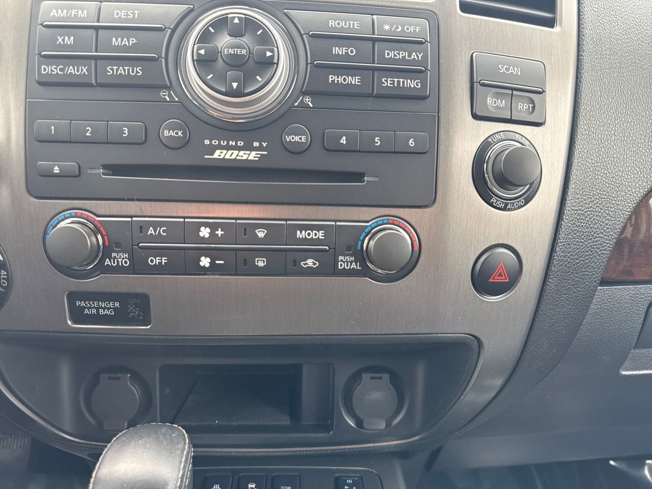 Used 2013 Nissan Armada Platinum AWD/4WD image 26