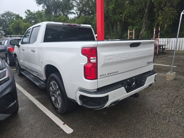 Used 2023 Chevrolet Silverado 1500 High Country w/ Z71 Off-Road Package AWD/4WD image 3