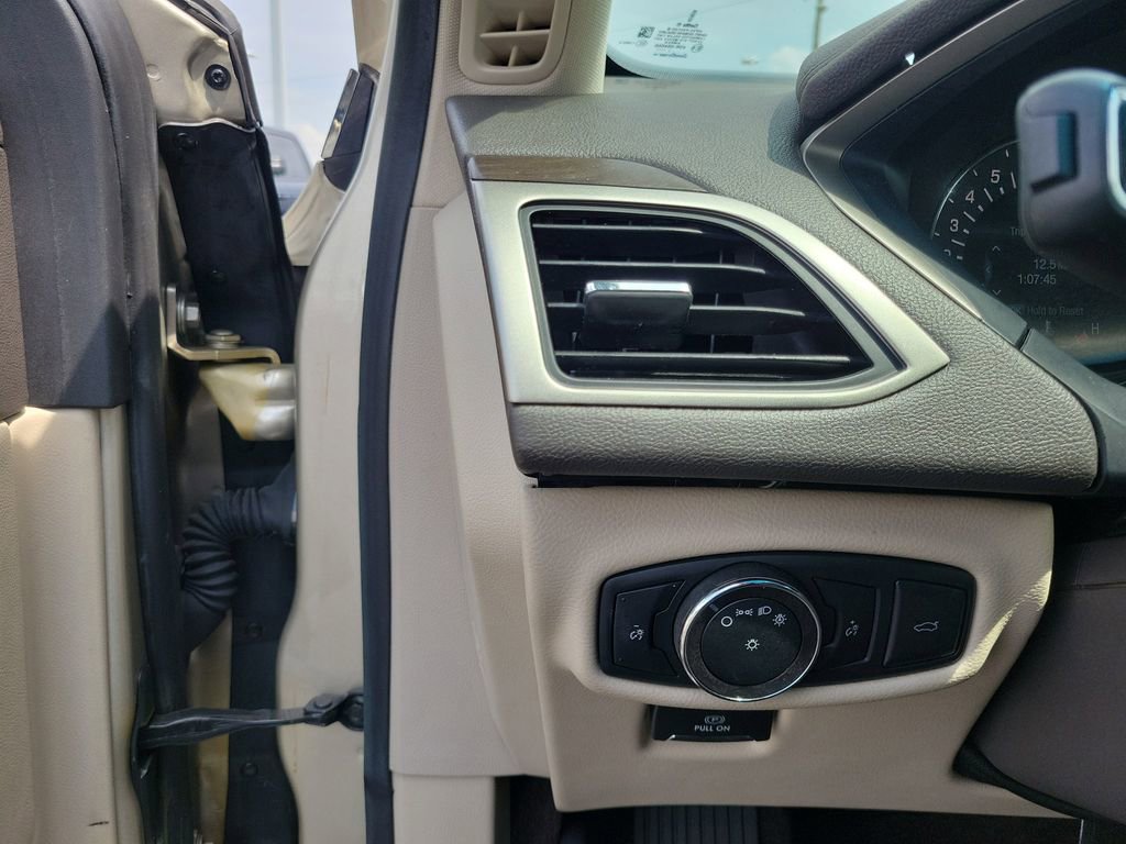 Used 2017 Lincoln MKZ Reserve w/ Technology Package AWD/4WD image 22