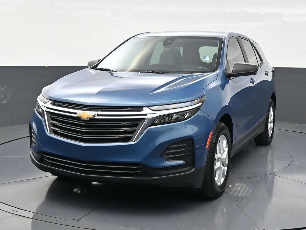 Used 2024 Chevrolet Equinox LS FWD image 8