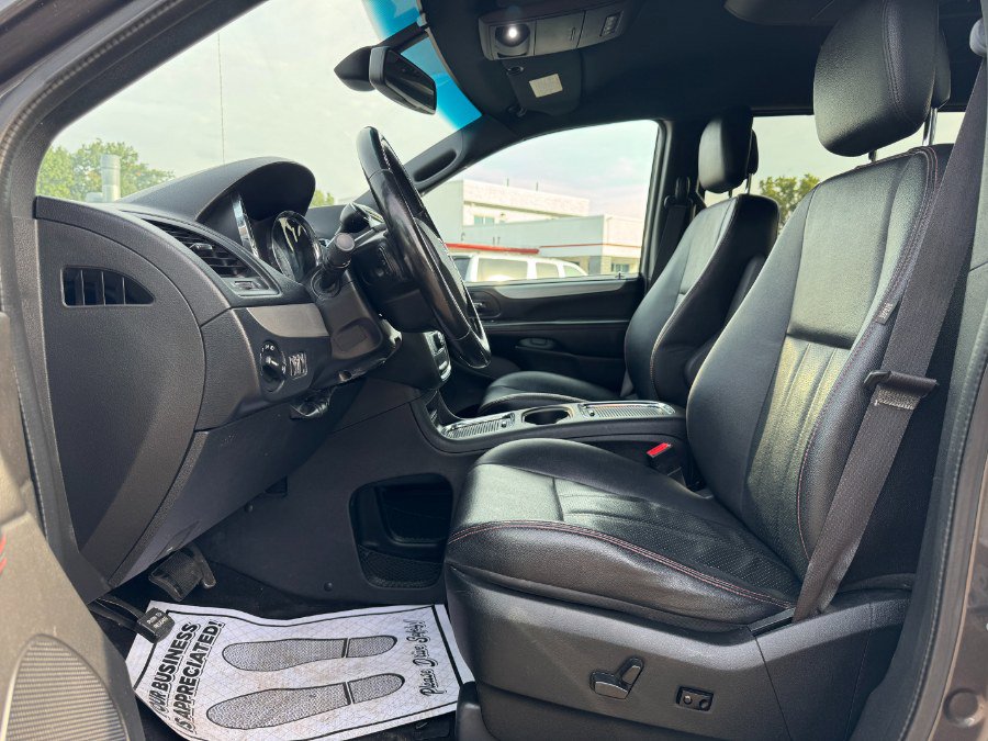 Used 2019 Dodge Grand Caravan GT image 15