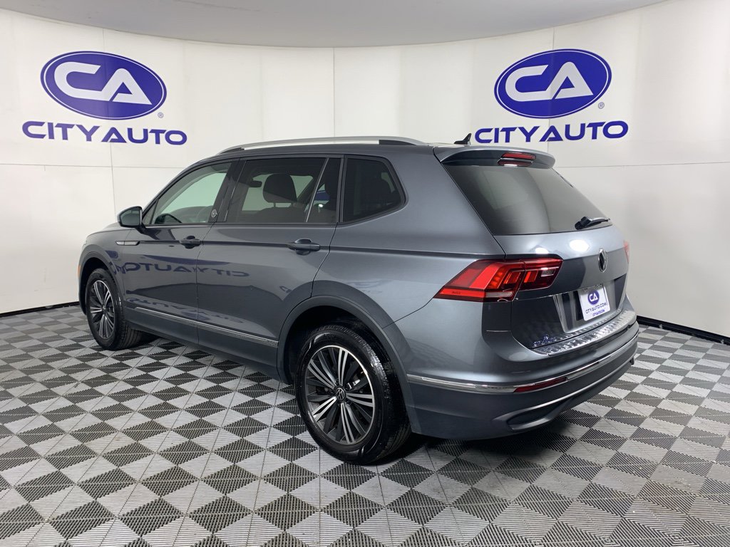 Used 2024 Volkswagen Tiguan Wolfsburg Edition image 5