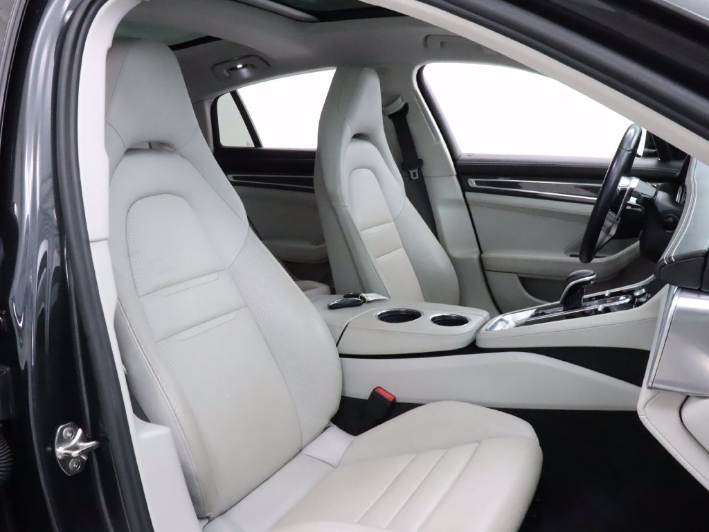 Used 2018 Porsche Panamera 4S AWD/4WD image 24