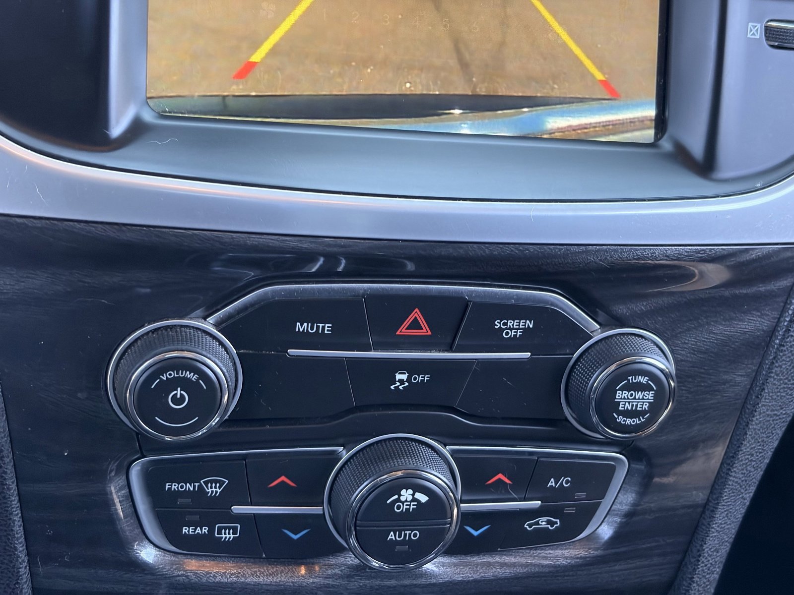 Used 2019 Chrysler 300 Touring w/ Sport Appearance Package RWD image 22