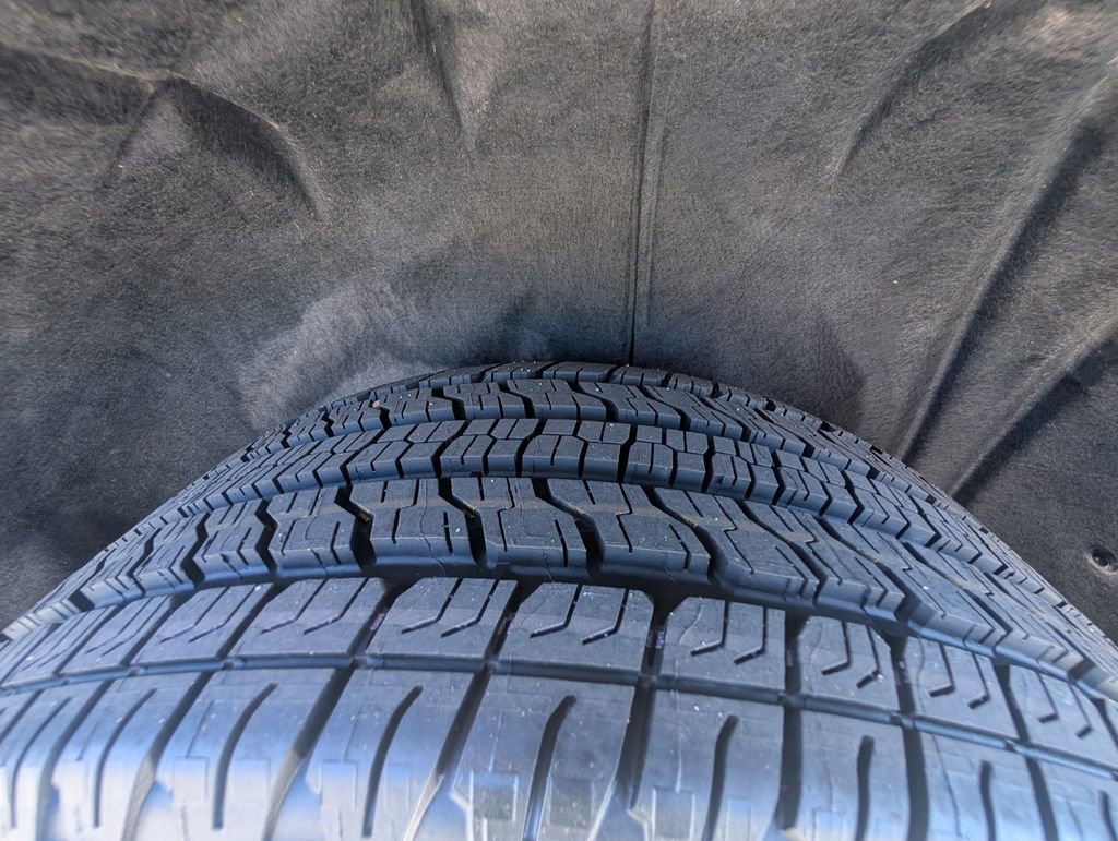 Certified 2023 GMC Acadia AT4 w/ Technology Package image 24