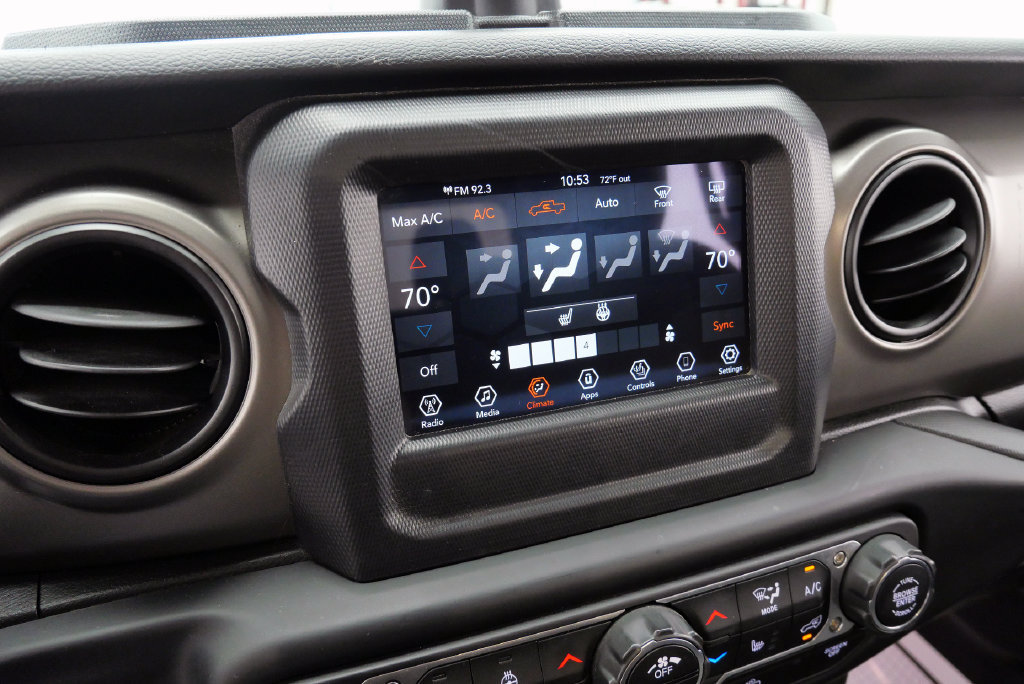 Used 2021 Jeep Gladiator Sport AWD/4WD image 29