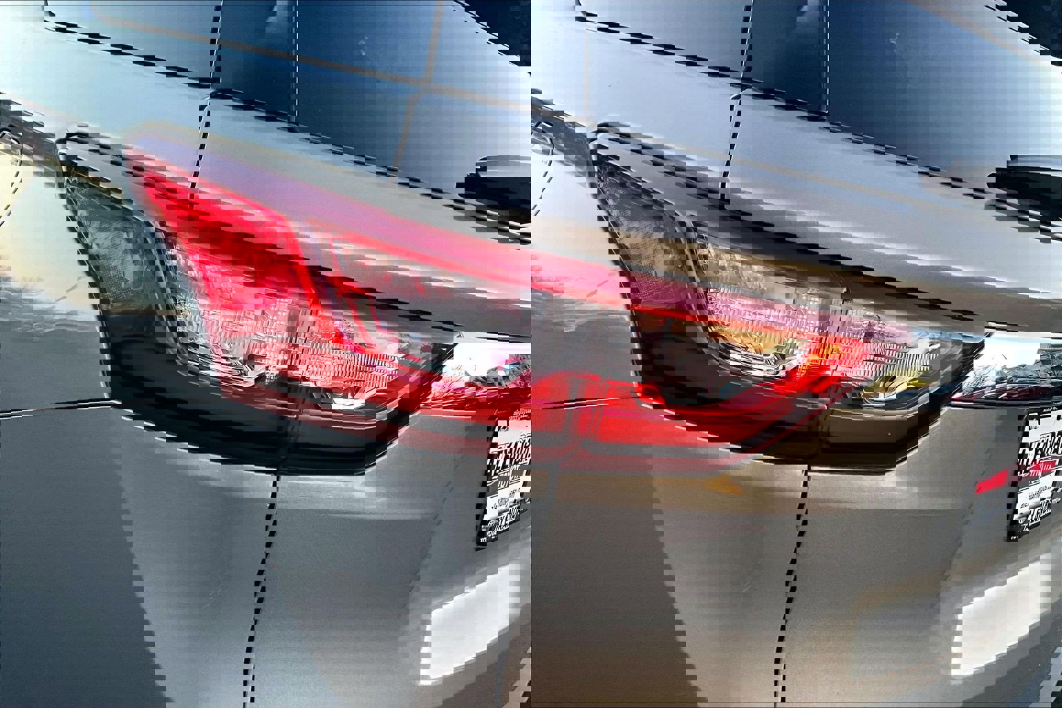 Used 2018 Chevrolet Traverse LT image 29