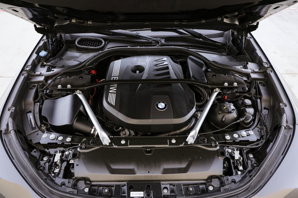 Used 2024 BMW 740i image 21
