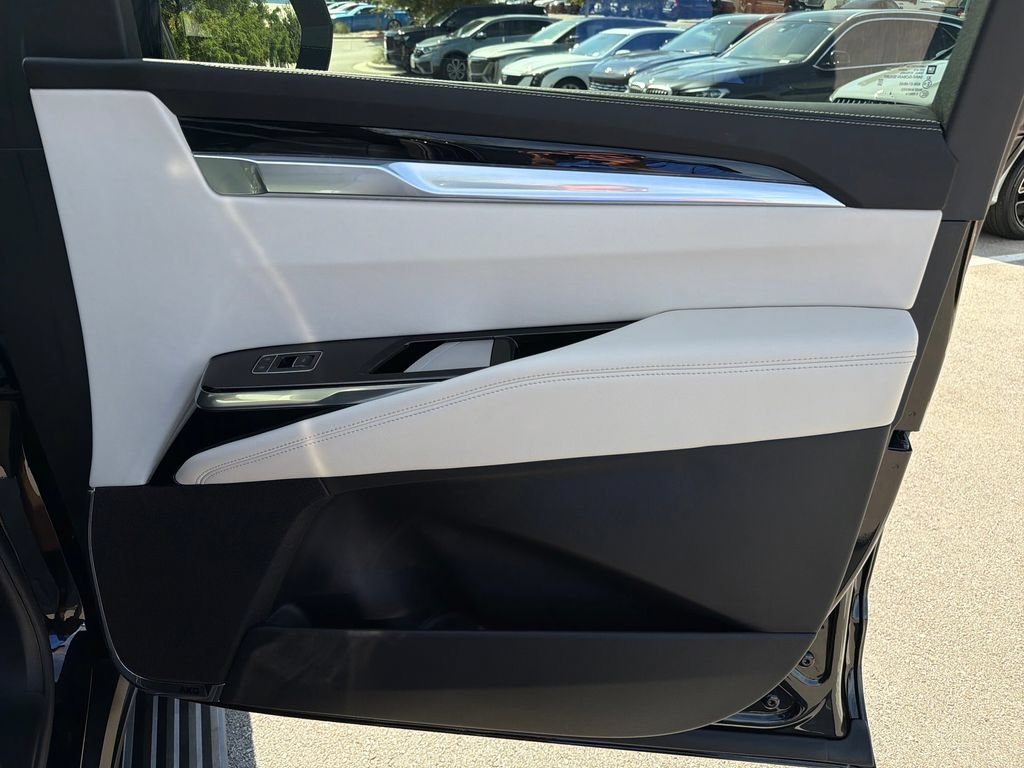 Certified 2025 Cadillac Escalade Sport w/ LPO, ONYX Package RWD image 41