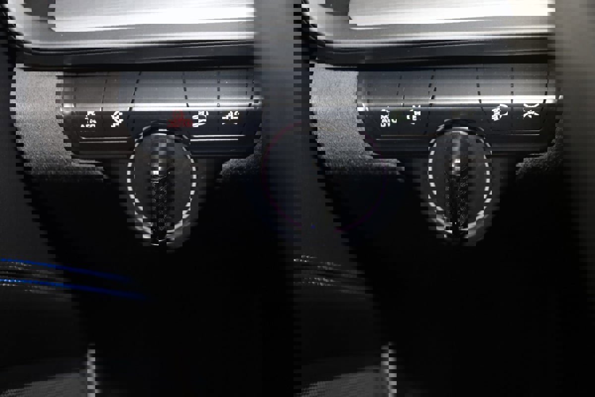 Used 2024 Porsche 911 GT3 image 40