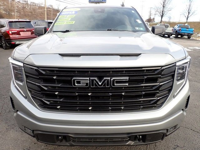 Used 2024 GMC Sierra 1500 Elevation w/ LPO, Elevation Black Package image 12