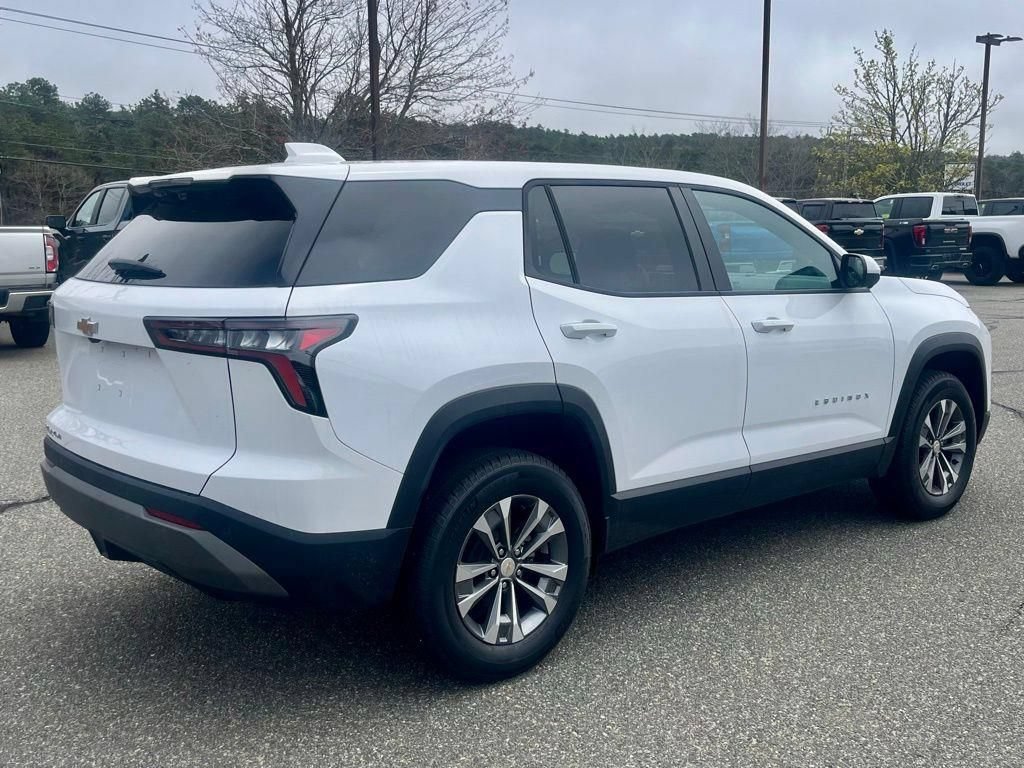 New 2026 Chevrolet Equinox LT w/ Safety and Technology Package AWD/4WD image 6