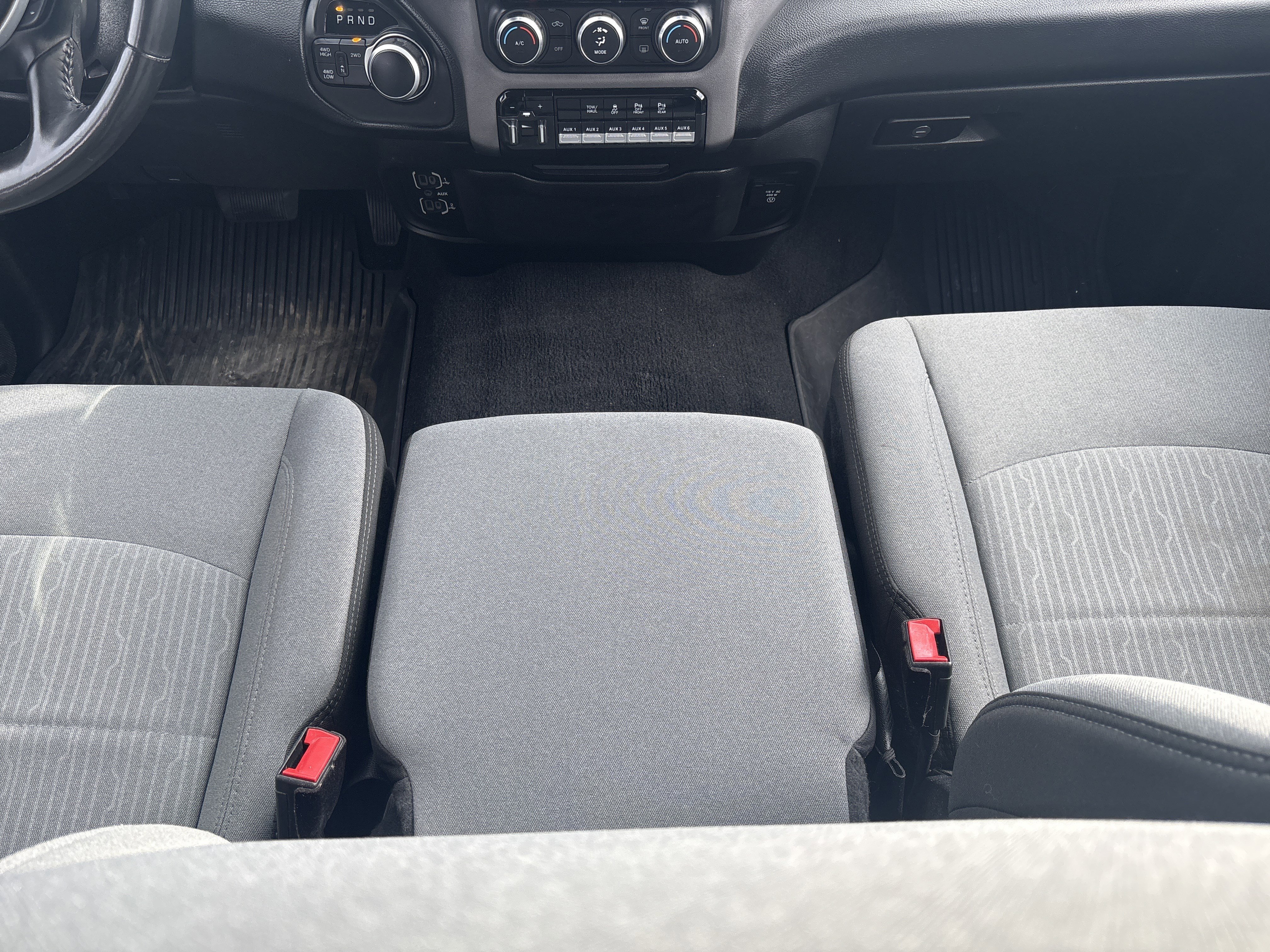 Used 2020 RAM 2500 Big Horn w/ Level 2 Equipment Group image 20