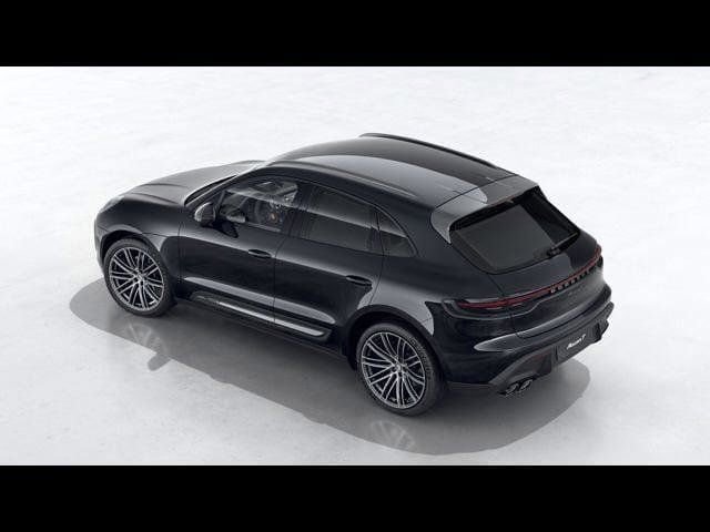 Certified 2025 Porsche Macan image 34