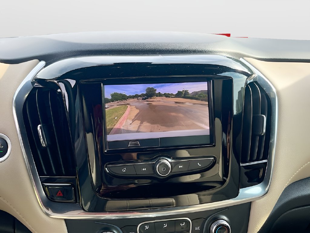 Used 2023 Chevrolet Traverse LS w/ Safety Package FWD image 13