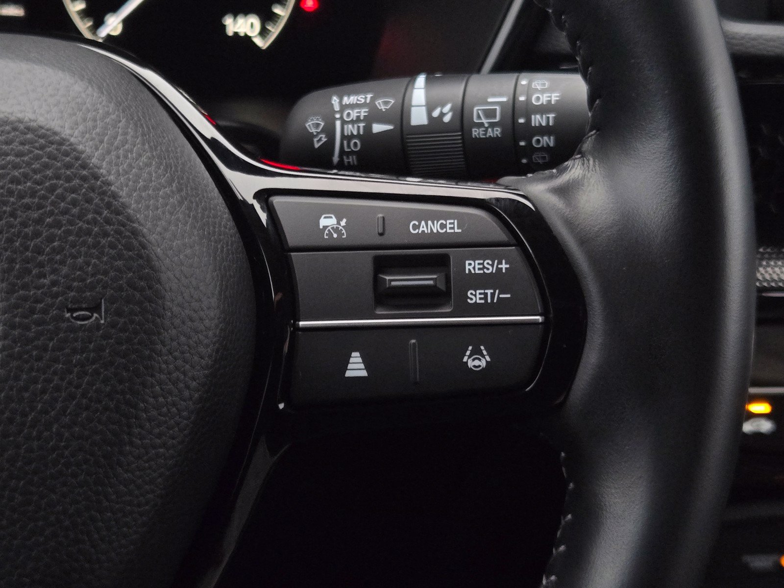 Used 2025 Honda CR-V EX-L image 22