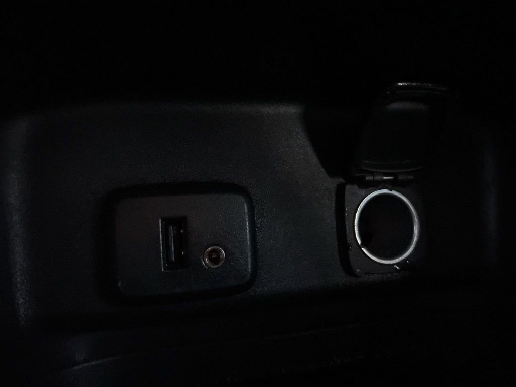 Used 2018 Chevrolet Equinox LT image 20