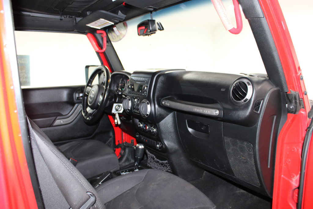 Used 2018 Jeep Wrangler Unlimited Sport S AWD/4WD image 27