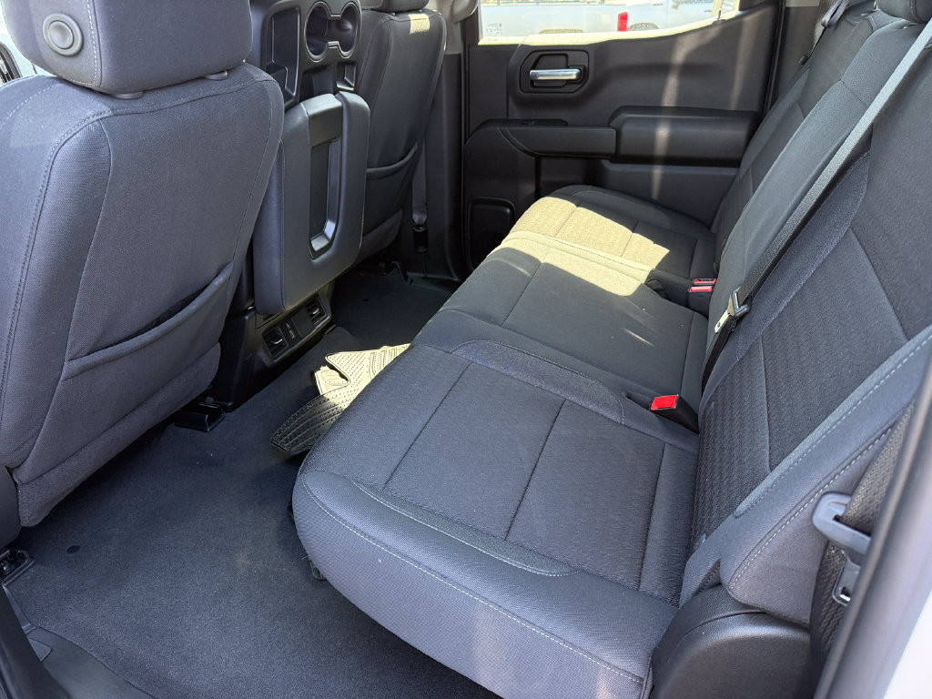Used 2026 Chevrolet Silverado 1500 Custom w/ Turbomax Blackout Package AWD/4WD image 27