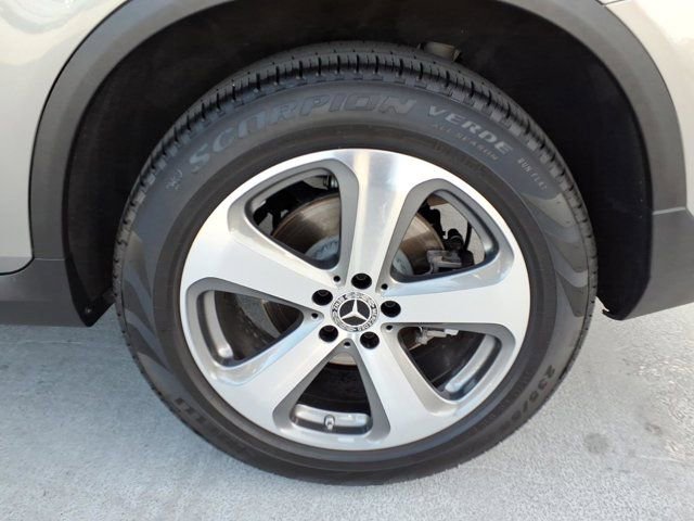 Certified 2022 Mercedes-Benz GLC 300 image 24